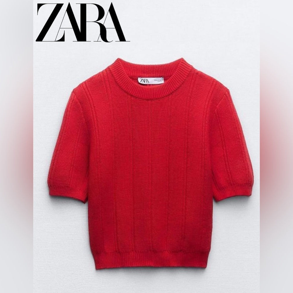 ZARA Red Cropped Knit Short Sleeve Sweater - Small
